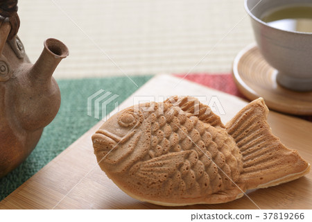 日本茶和日本茶和Taiyaki 日本茶和日本茶和Taiyaki 37819266