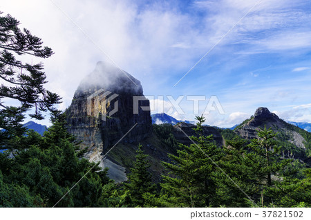 大霸尖山 小霸尖山 37821502