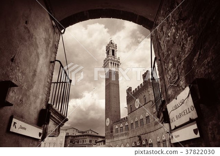 Siena City Hall Bell Tower archway Siena City Hall Bell Tower archway 37822030