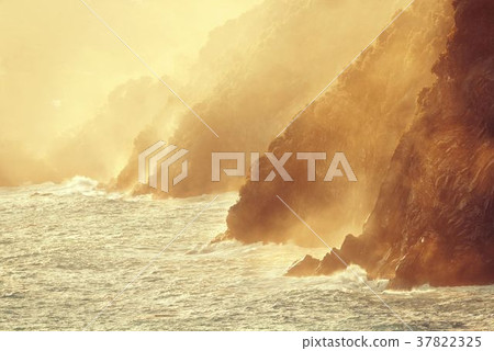 Vernazza Cinque Terre sea coast 37822325