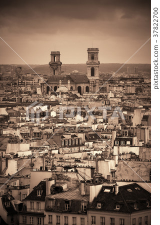 Paris rooftop view 37822700