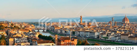 Florence skyline panorama view Florence skyline panorama view 37823114