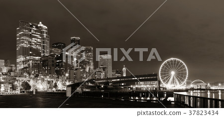 Seattle waterfront Seattle waterfront 37823434