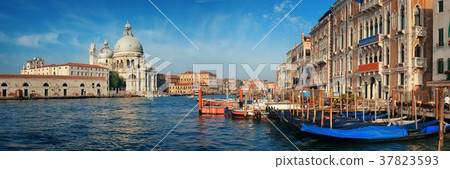 Venice Grand Canal boat Venice Grand Canal boat 37823593