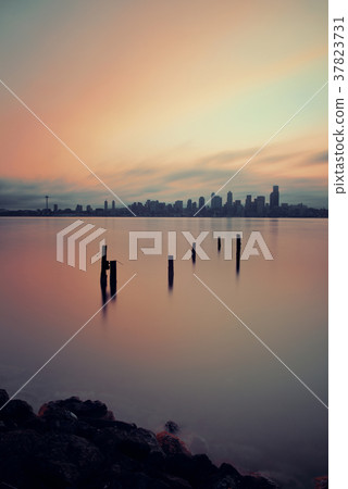 Seattle skyline 37823731