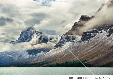 Banff National Park 37823829