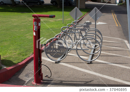 Bicycle parking space Bicycle parking space 37840895