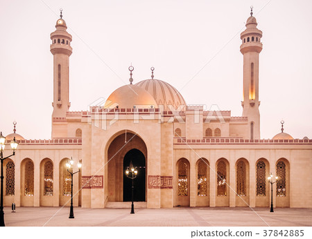 Exterior of Al Fateh grand mosque Manama, Bahrain 37842885