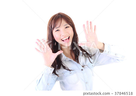 Asian beautiful young woman 37846518