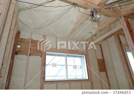 住宅の断熱材 37846853