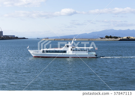 高速船離開Miike港口， 37847113