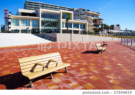 Chiba Minato quay park 2 37849659