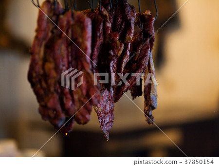 smoked meat 37850154