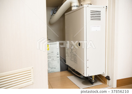 Boiler oil leak 37856210