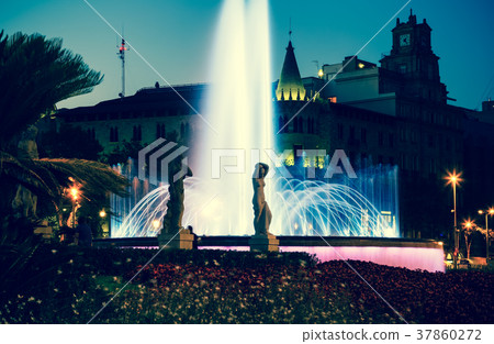 Catalonia Square in night Barcelona, Spain Catalonia Square in night Barcelona, Spain 37860272
