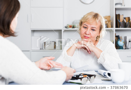 Mature woman and acccountant Mature woman and acccountant 37863670