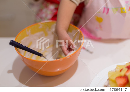 younger, kitchen, kitchens 37864147