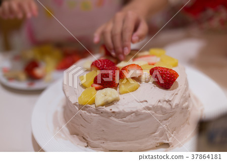 蛋糕 人 人物 37864181