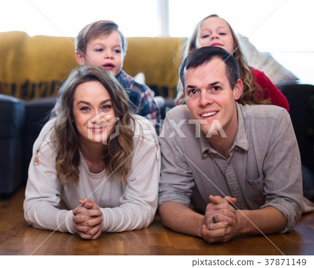 parents and positive children happy to spend time at home parents and positive children happy to spend time at home 37871149