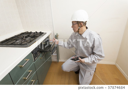 頭盔工人通用材料住房式研究廚房內置爐灶 37874684