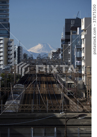 Mt Fuji seen from the Hatagaya Footbridge 37875350