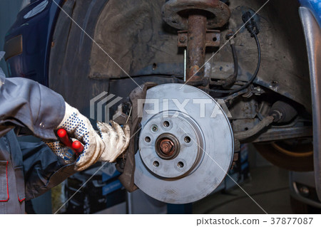 Brake repair 37877087