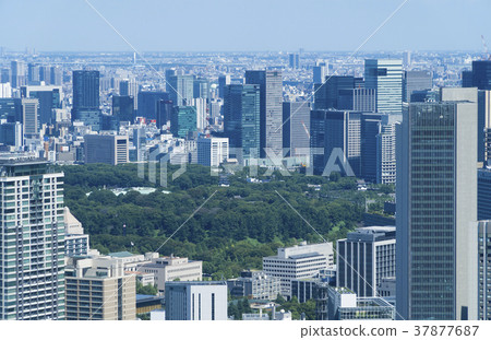 東京風景朝向皇宮的方向從六本木關閉 東京風景朝向皇宮的方向從六本木關閉 37877687