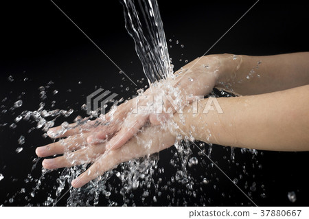 wash hand cleaning dirt and bacteria  37880667