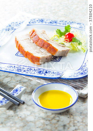 roasted pork roasted pork 37884210
