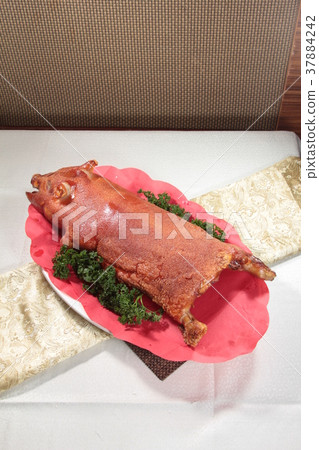 roasted pork roasted pork 37884242