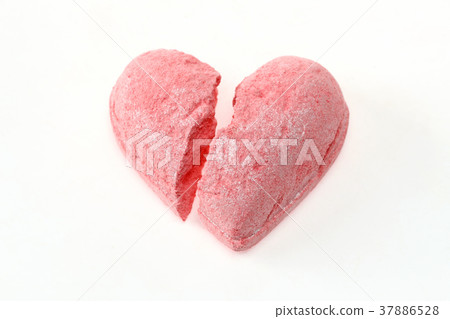 Broken Heart 37886528