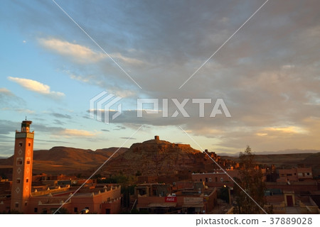 Ait Ben Haddu dyed in the morning of Morocco 37889028