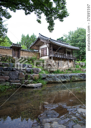 Gyeongju (Treasure 413), Gyeongju, Gyeongbuk Gyeongju (Treasure 413), Gyeongju, Gyeongbuk 37895597
