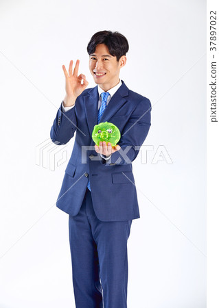 儲蓄,儲蓄,家居裝修,夢想,青年,存錢罐,錢 儲蓄,儲蓄,家居裝修,夢想,青年,存錢罐,錢 37897022
