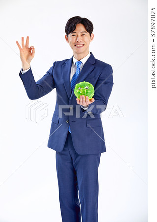 Savings, savings, home improvement, dream, youth, piggy bank, money 37897025