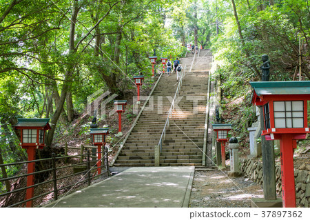 Takao-san Takao-san Yakuin Omotesando 108-level Manzaka 37897362