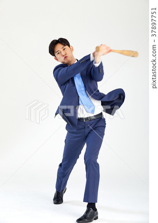 Baseball, baseball bat, suit, business, success, starting, baseball bat, swinging worker 37897751