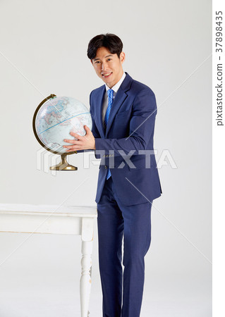 全球商人，全球，成功，全球商人，年輕的商人 37898435