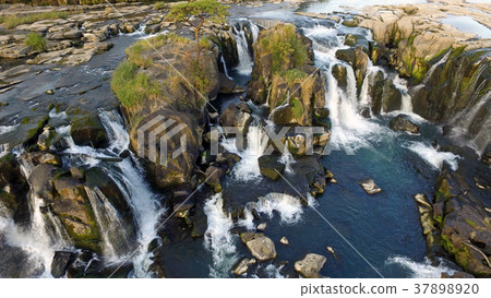 tourist spot tourist spot 37898920