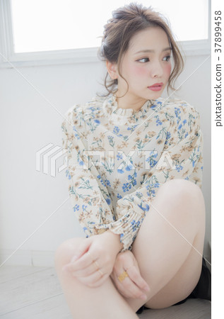 Bob安排女性日語 37899458