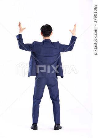一張20歲的男孩戰鬥，歡樂，成功，熱情，歡呼的圖片 37901068