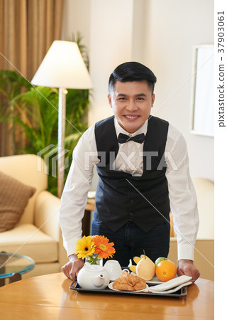 Room service 37903061