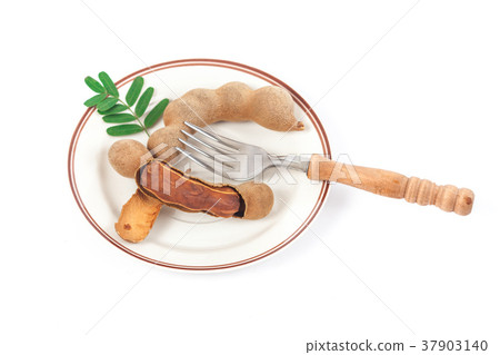 tamarind - Sweet ripe tamarind with isolated tamarind - Sweet ripe tamarind with isolated 37903140