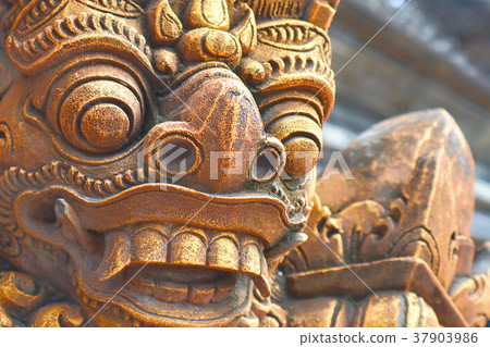 巴厘島，博馬石雕像 37903986