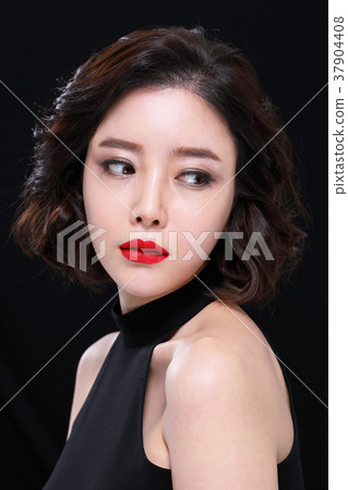 Beauty, Makeup, Beauty, Twenties, Female, Single Hair 37904408