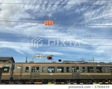 鐵路道口和火車 鐵路道口和火車 37906639