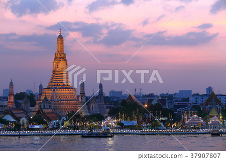 黎明寺日落（修復完成後） 37907807