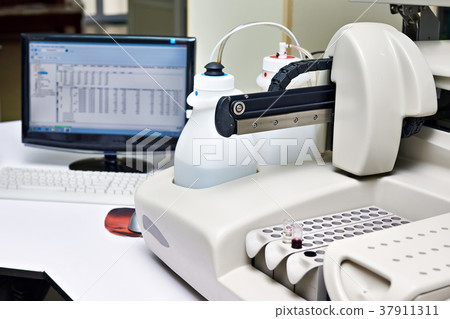 Biochemical analyzer in laboratory Biochemical analyzer in laboratory 37911311