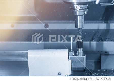The CNC milling machine 37911590