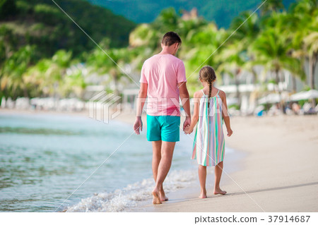 Happy father and his adorable little daughter at Happy father and his adorable little daughter at 37914687